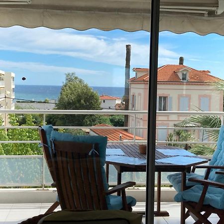 Résidence avec piscine, plage à 100 m, Cannes et Juan les Pins à 5 min, WiFi Golfe-Juan Exterior foto
